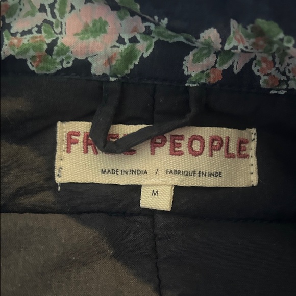 Free People Chloe Quilted Floral Jacket Dusk Combo Size M - Picture 4 of 6